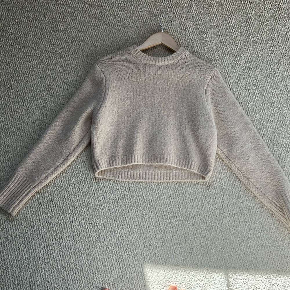 Zara Size S cream wool sweater